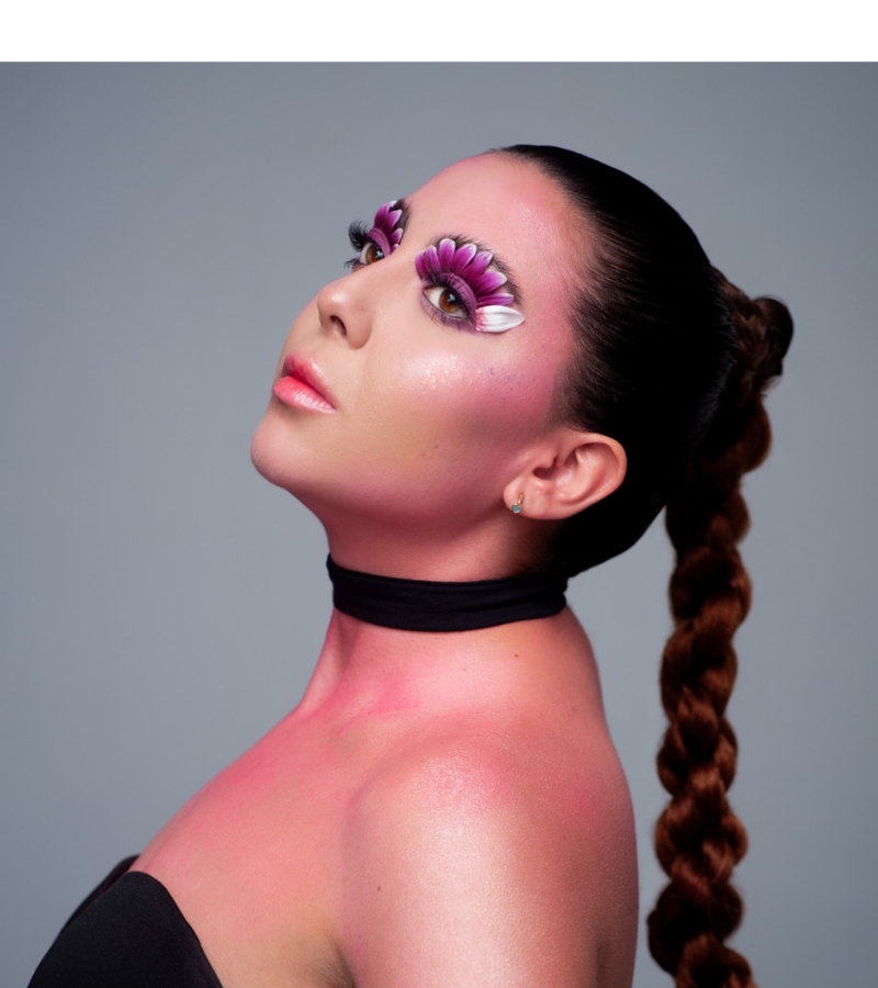 Imágenes de trabajos realizados por maquilladora profesional en Bogotá. Maquillaje para novias, eventos, sociales, editoriales y más, con técnicas personalizadas y productos de alta calidad.